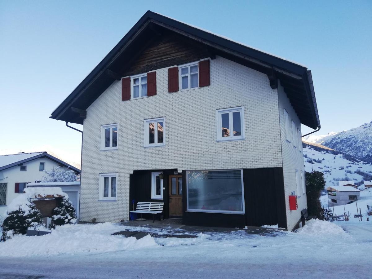 Ferienwohnung Im Herzen Von Raggal Екстериор снимка